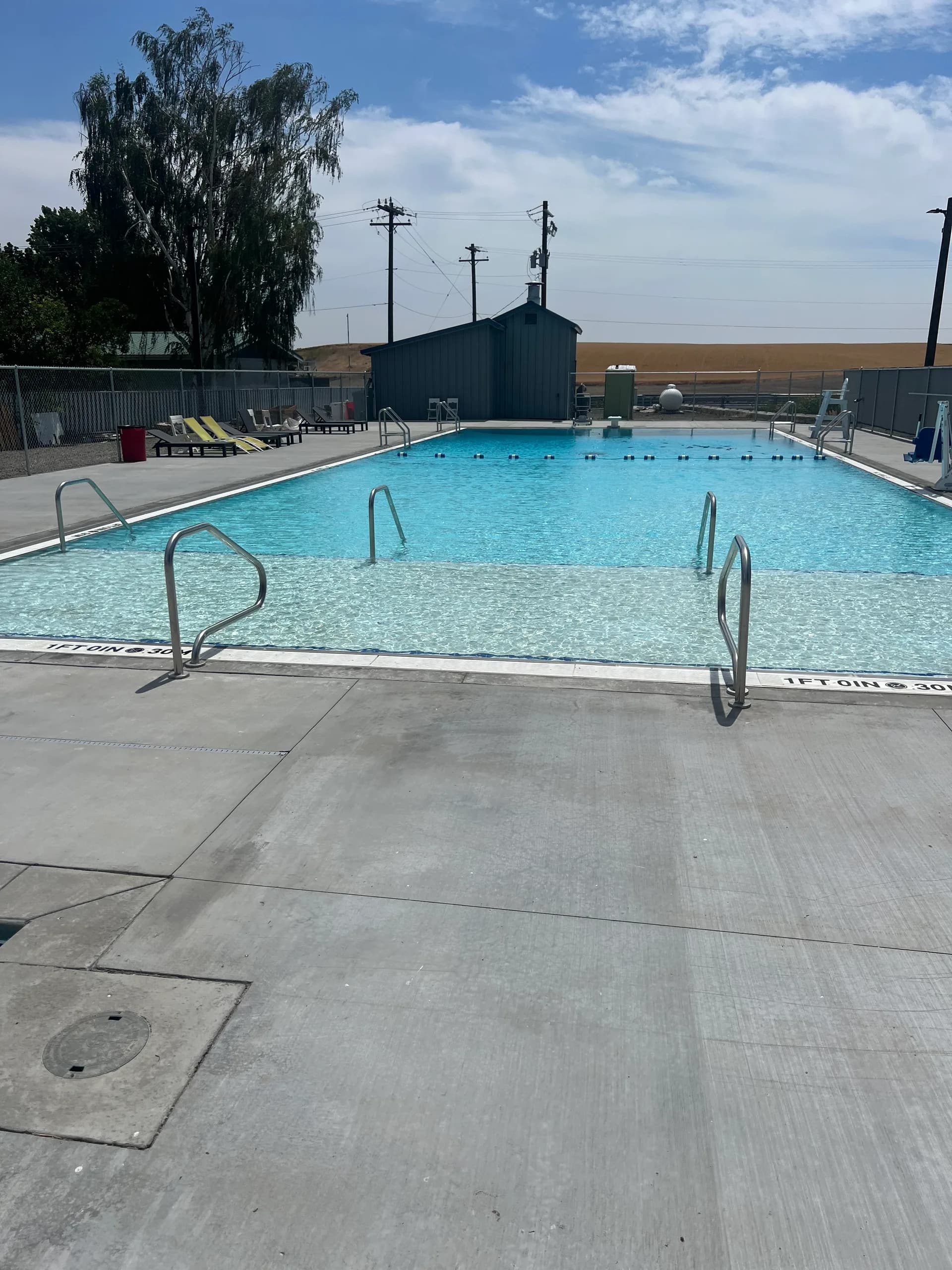 helix custom swimming pool gunite construction project